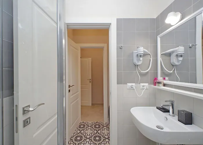 Apartment Cozy New Flat Near The Station! *
