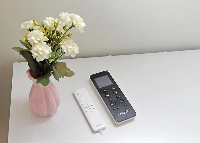 Cozy New Flat Near The Station! *