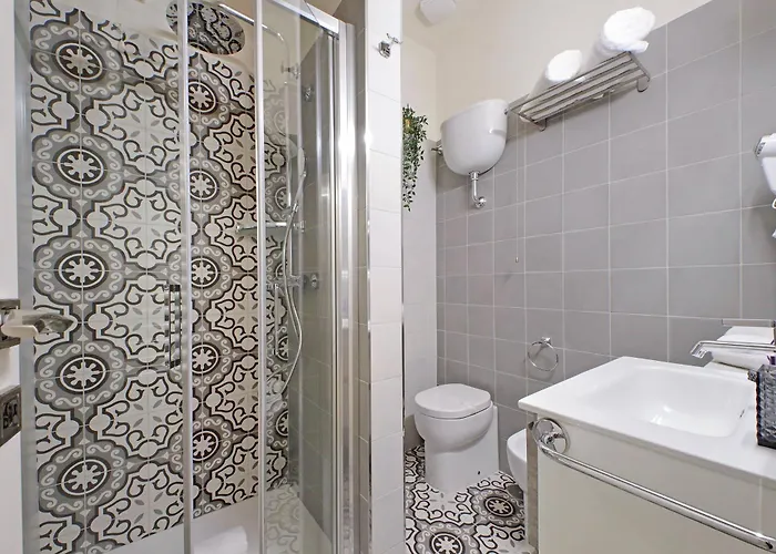 Apartment Cozy New Flat Near The Station! *